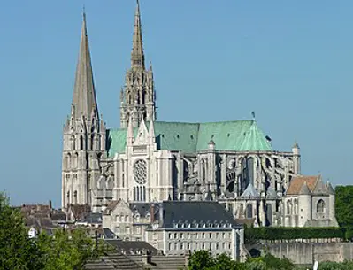 1260 chartres cathedral is dedicated in the presence of king loui 10 24