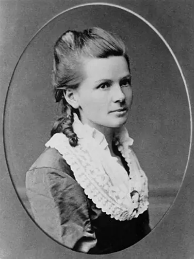 1888 bertha benz made the first long distance automobile trip dr 08 05