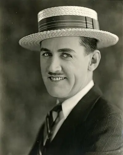 1893 charley chase american actor director and screenwriter d 10 20