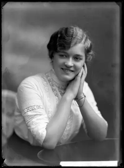 1894 agda helin swedish actress died 1984 10 27