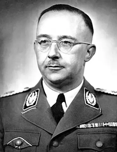 1900 heinrich himmler nazi politician head of the ss and senior 10 07