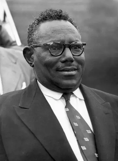 1900 ismail al azhari sudanese politician 3rd president of suda 10 20