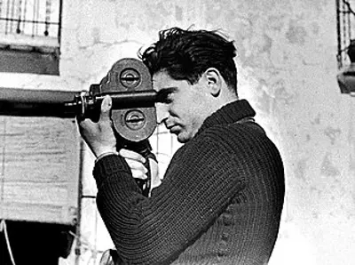 1913 robert capa hungarian american photographer and journalist 10 22