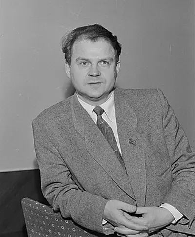 1913 tikhon khrennikov russian pianist and composer died 2007 06 10