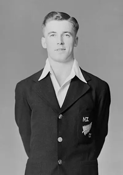 1917 martin donnelly new zealand cricketer died 1999 10 17