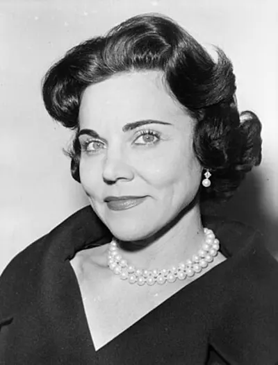1918 eppie lederer american journalist ann landers and radio h 07 04
