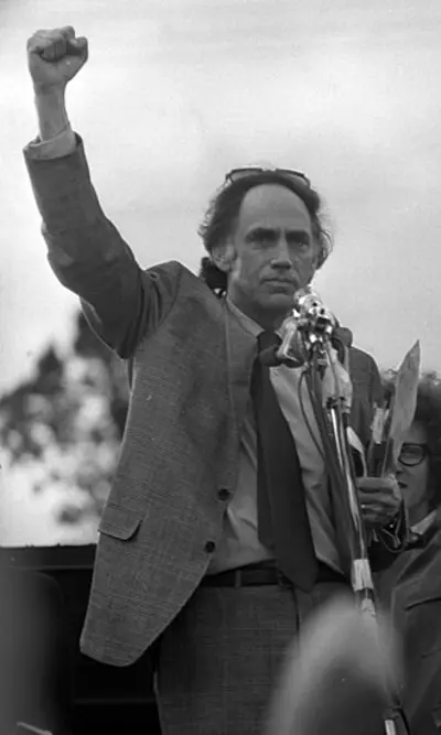 1919 william kunstler american defense attorney defended the ch 07 07