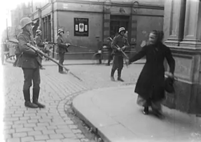 1923 german october due to a miscommunication with the party lea 10 23