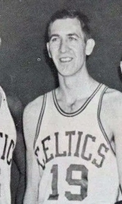 1924 arnie risen american basketball player died 2012 10 09