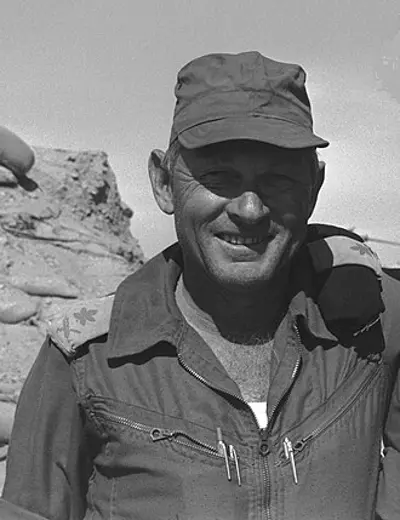 Avraham Adan, Israeli general (died 2012)
