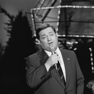 Willy Alberti, Dutch singer and actor (died 1985)