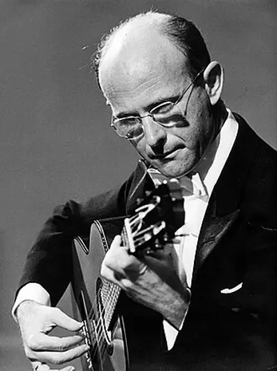 1927 narciso yepes spanish guitarist and composer died 1997 11 14