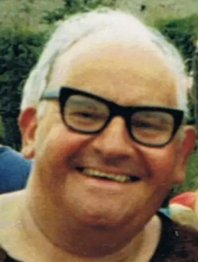 1929 ronnie barker english actor and screenwriter died 2005 09 25