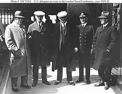 1930 ratifications are exchanged in london for the first london n 10 27