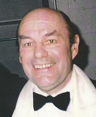 1933 julian bream english classical guitarist and lutenist died 07 15