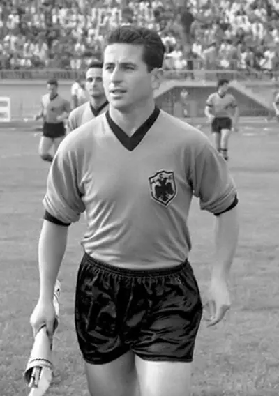 1935 andreas stamatiadis greek footballer and coach 08 16