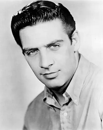 1935 jerry orbach american actor and singer died 2004 10 20