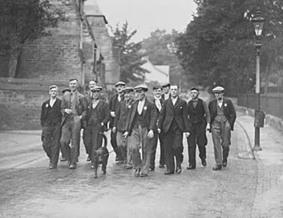 1936 the jarrow march sets off for london