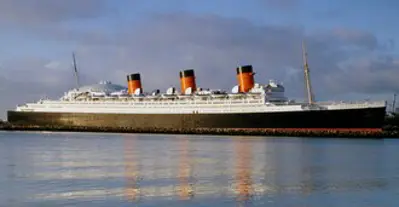 1936 the rms queen mary wins the blue riband by setting the faste 08 30
