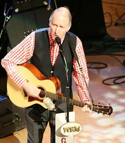 1937 george hamilton iv american singer songwriter and guitarist 07 19