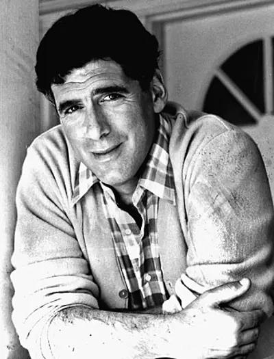 1938 elliott gould american actor and producer 08 29