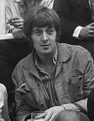 1939 spencer davis welsh singer songwriter and guitarist died 2 07 17