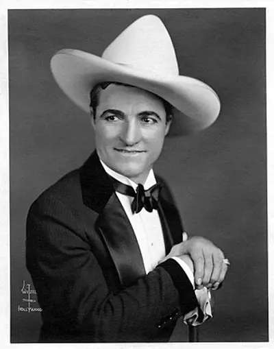 1940 tom mix american actor director producer and screenwrite 10 12