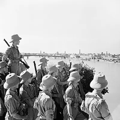 1941 during the anglo iraqi war british troops take fallujah