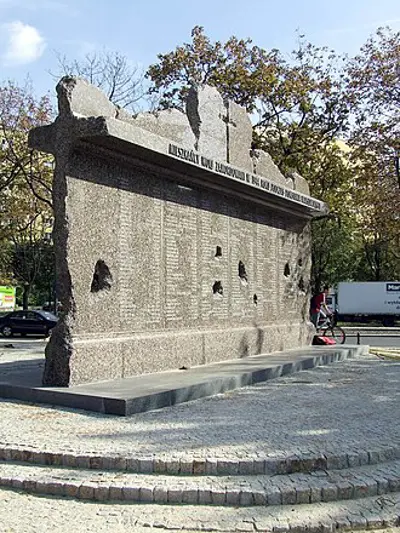 1941 nazi crimes against the polish nation nazi troops massacre 07 04