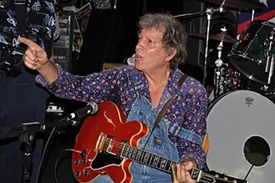 1942 elvin bishop american singer songwriter and guitarist 10 21