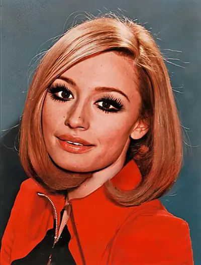 1943 raffaella carra italian singer dancer and actress died 2 06 18
