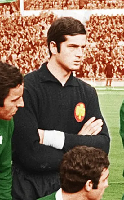 1943 takis ikonomopoulos greek footballer and coach died 2025 10 19