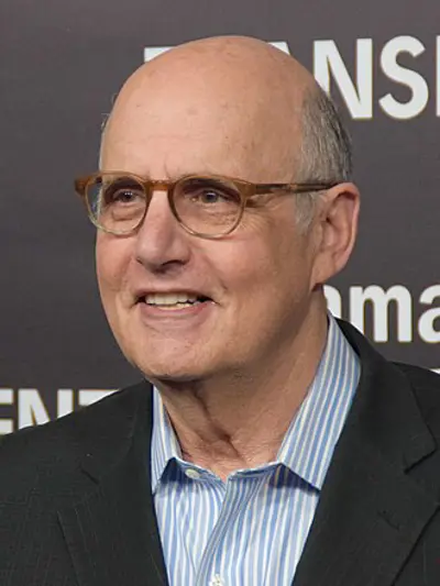 1944 jeffrey tambor american actor and singer 07 08