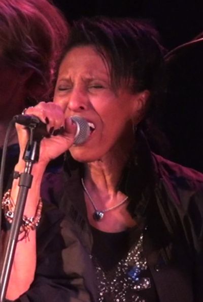 1944 nona hendryx american singer songwriter producer and actr 10 09