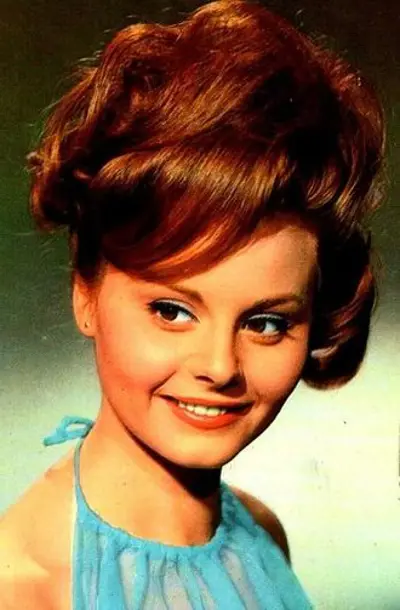1944 rocio durcal spanish singer and actress died 2006 10 04