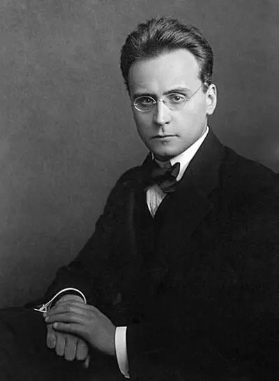 1945 anton webern austrian composer and conductor born 1883 09 15