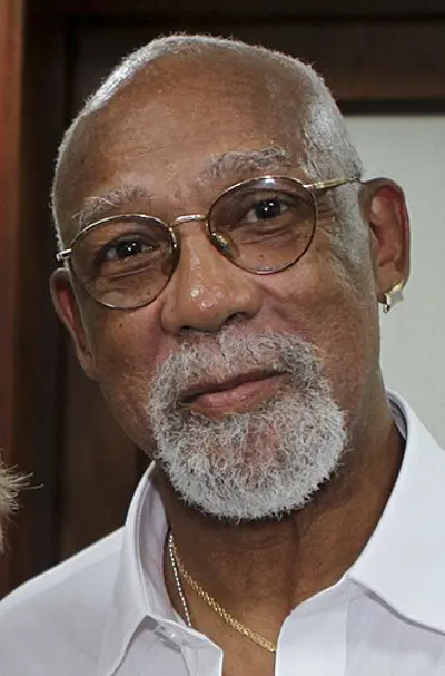 1945 john carlos american runner and football player 06 05