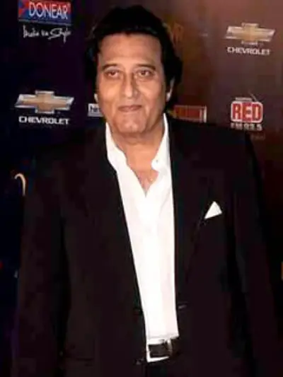 1946 vinod khanna indian actor producer and politician died 20 10 06