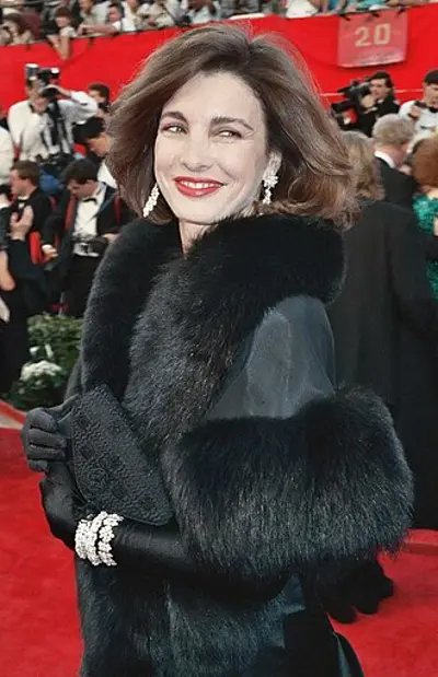 1947 anne archer american actress and producer 08 24