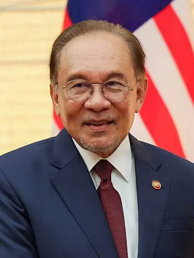 1947 anwar ibrahim malaysian academic and politician 10th prime 08 10