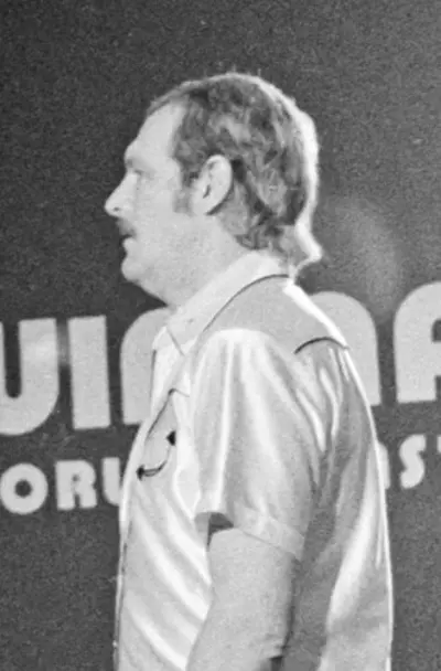 1947 bob anderson english darts player 11 07