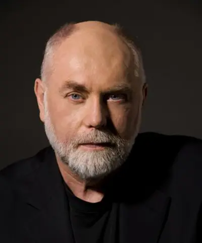 1947 robert david hall american actor singer and pianist 11 09