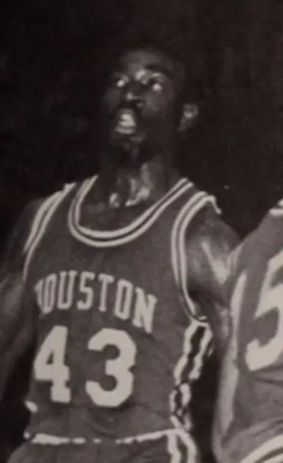 1949 dwight davis american basketball player 10 28