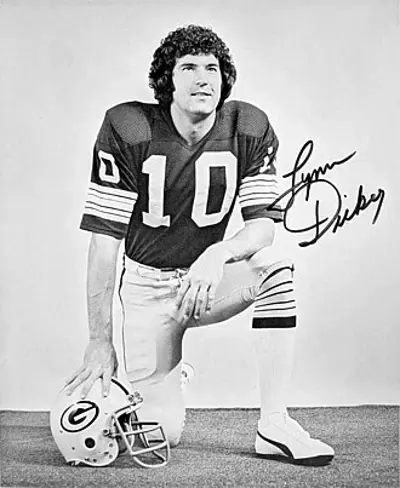 1949 lynn dickey american football player and radio host 10 19