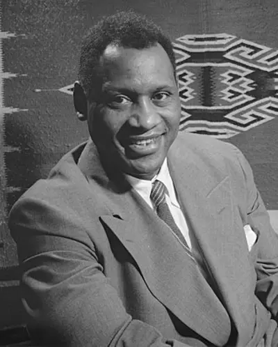 1949 paul robeson performs a second concert in peekskill new yor 09 04