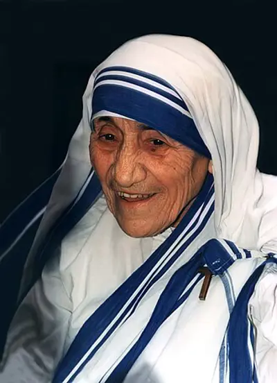 1950 mother teresa establishes the missionaries of charity