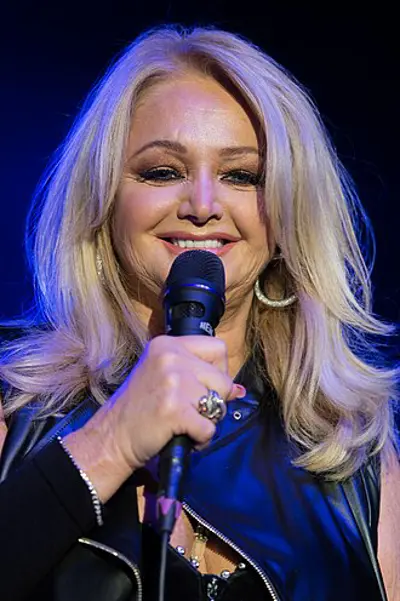 Bonnie Tyler, Welsh singer-songwriter