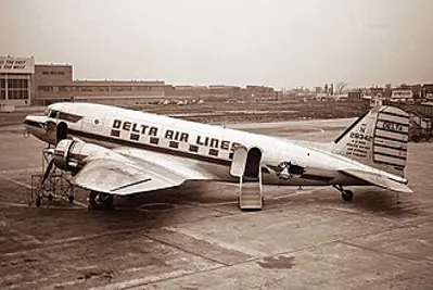 1953 delta air lines flight 318 crashes near marshall texas kil 05 17