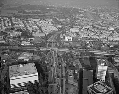 1953 the four level interchange first stack interchange in the w 09 22