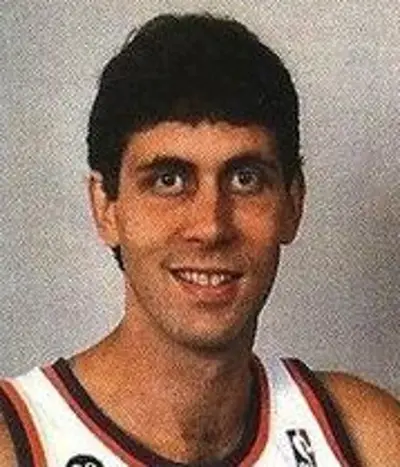 1954 alvan adams american basketball player 07 19